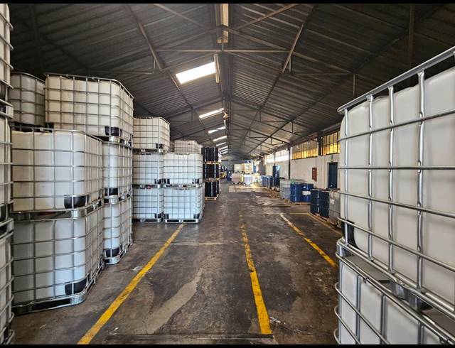 5,500M² WAREHOUSE FOR SALE IN ALBERTON NORTH